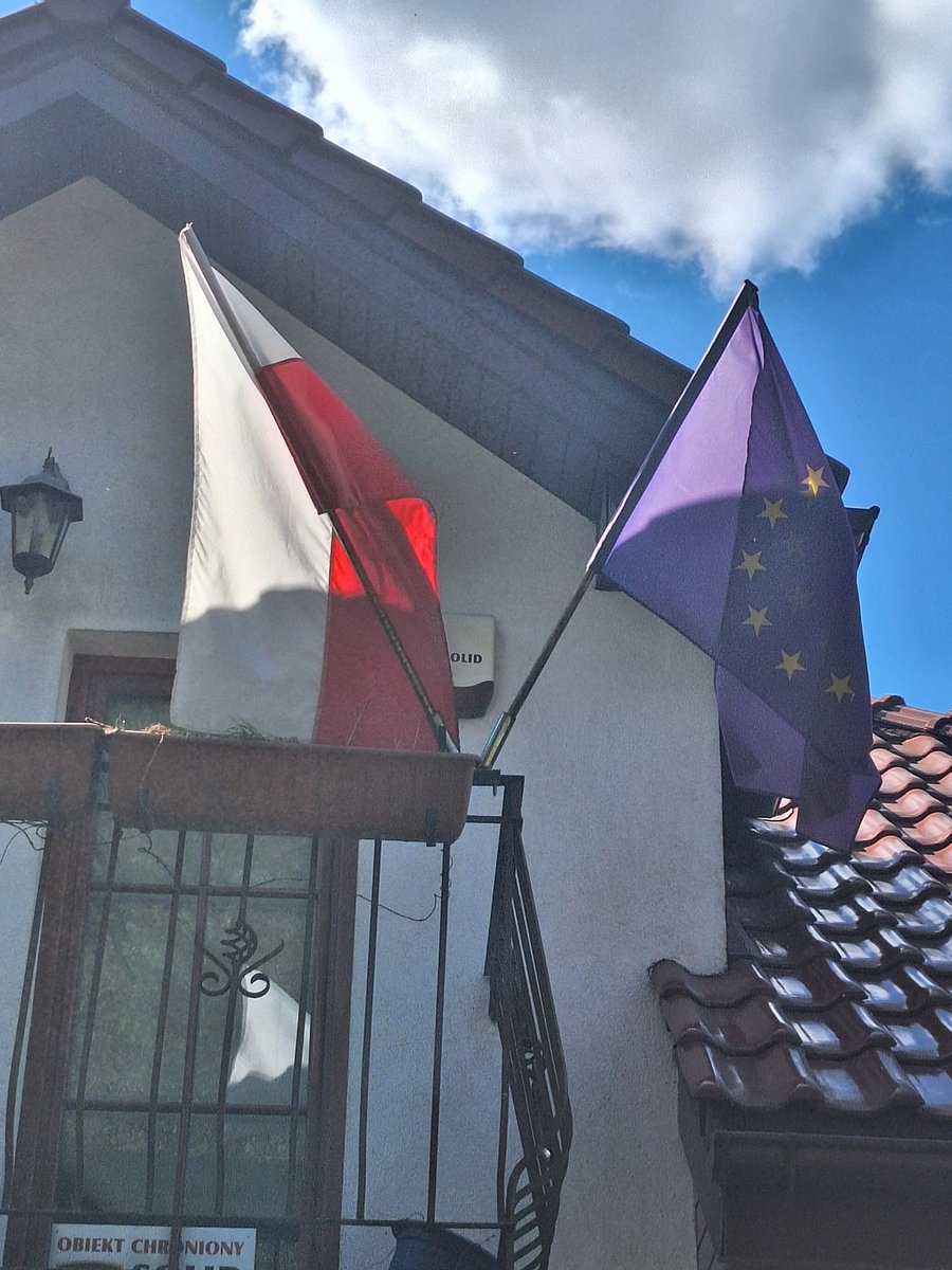 Zuza Rymar 🇵🇱🇪🇺💙🐶🐱🪴 tweet media