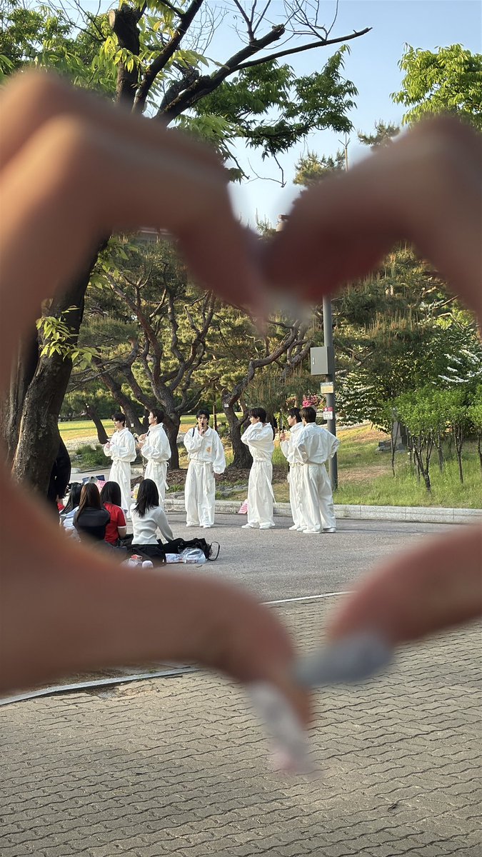 대짱이명언봇 tweet media
