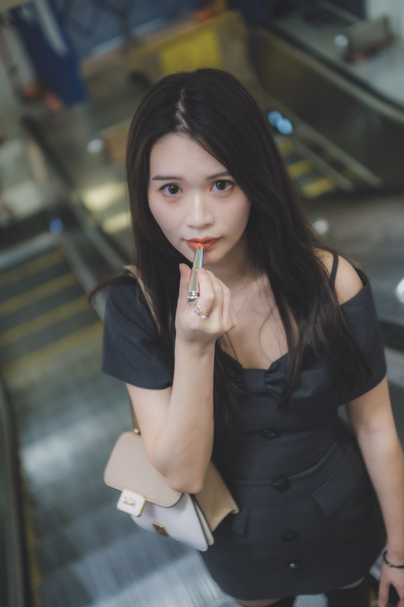 你好，我叫婉兒。 tweet media