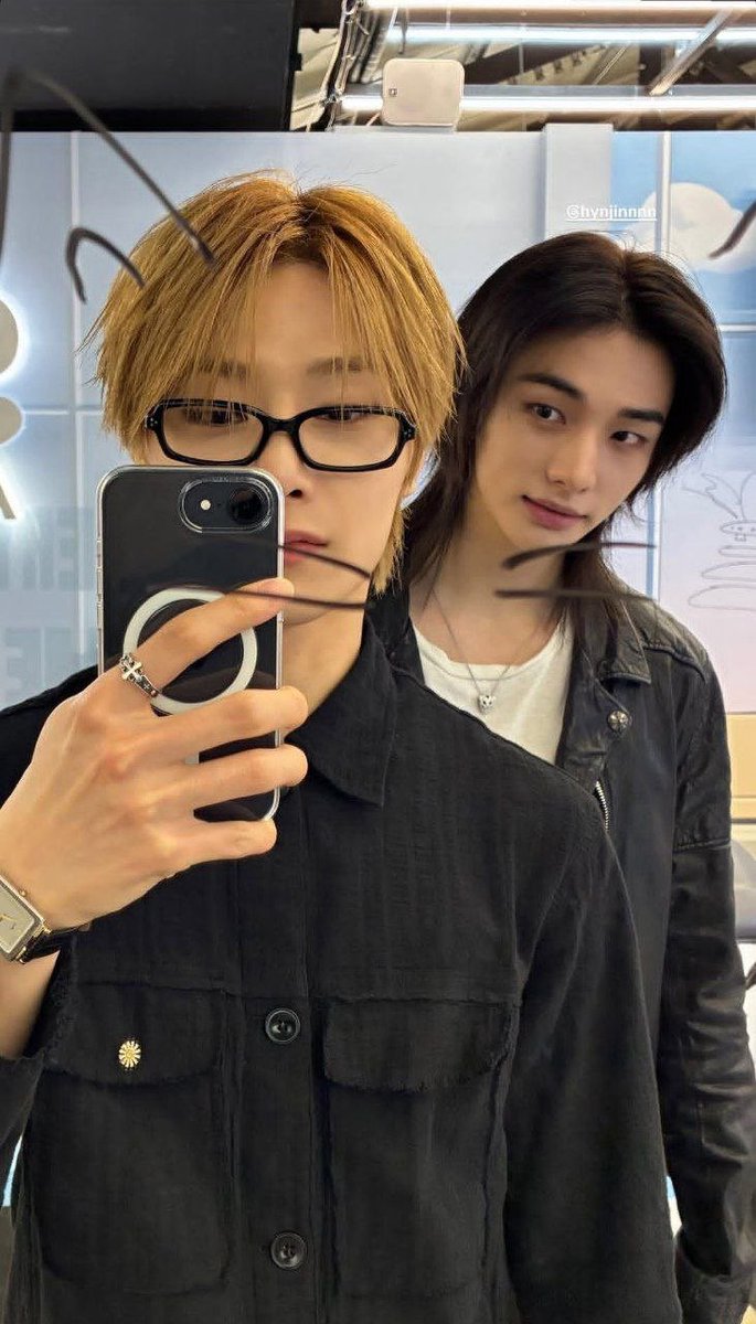 mari ⋆.𐙚 ̊ tweet media