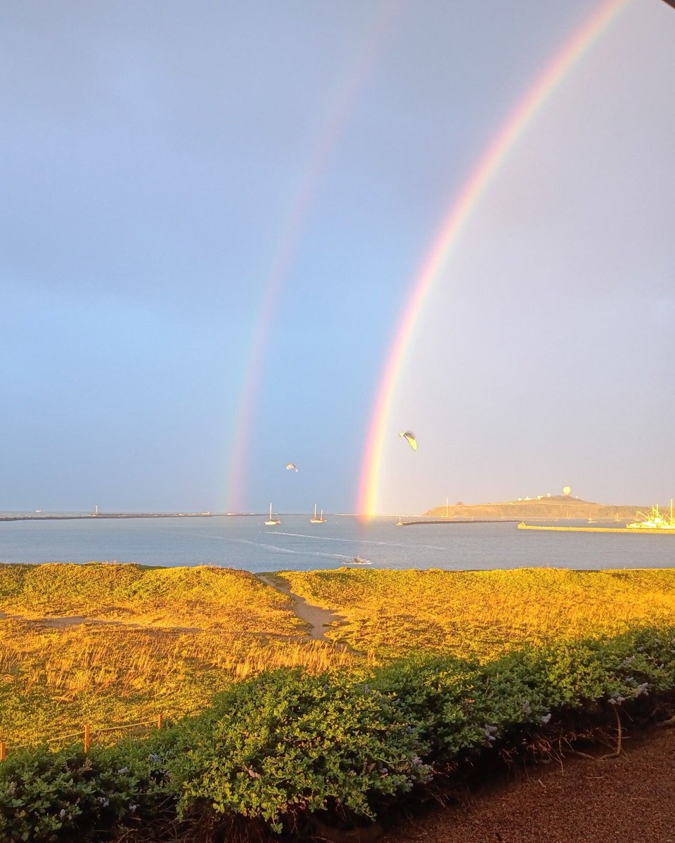 BeachHouseHMB's tweet photo. Good news if you've been thinking about a coastal getaway — our spring stay-and-save offer has been extended through May 15. Stay 2 nights and save 10%, or stay 3 or more nights and save 15% at the Beach House, based on availability.

Book your stay at https://t.co/rvVFTx6hsb https://t.co/dZxk5L7vJa