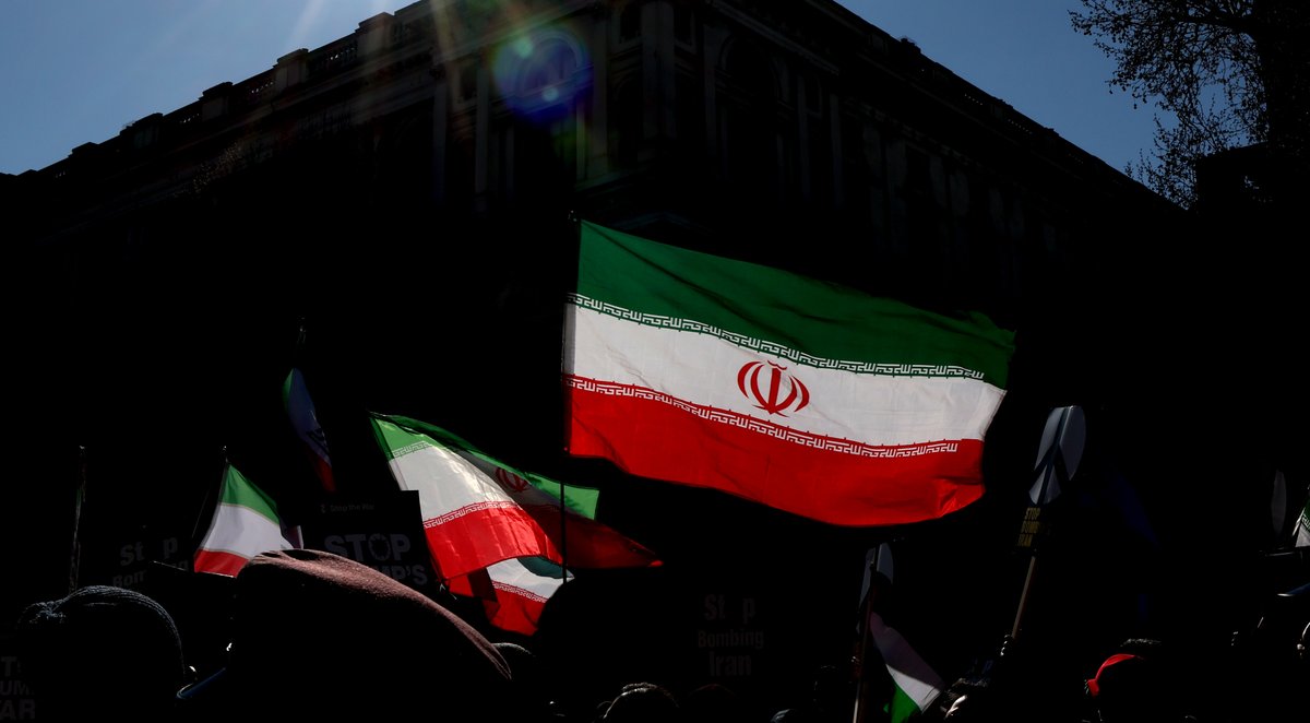ChinaDaily's tweet image. #Iran has delivered a new proposal for talks with the #US via mediator Pakistan, state media reported Friday.
The official IRNA news agency reported that Iran had handed the proposal to Pakistan on Thursday evening, without elaborating further. #MiddleEast