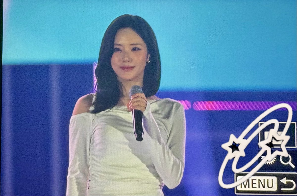 ehkime123's tweet photo. 260501 pre
오랜만 화이트 👋🐰❄️😚
#fromis9 #박지원 #프로미스나인
#ParkJiWon #지원 #Jiwon https://t.co/5lu2vBQG5b