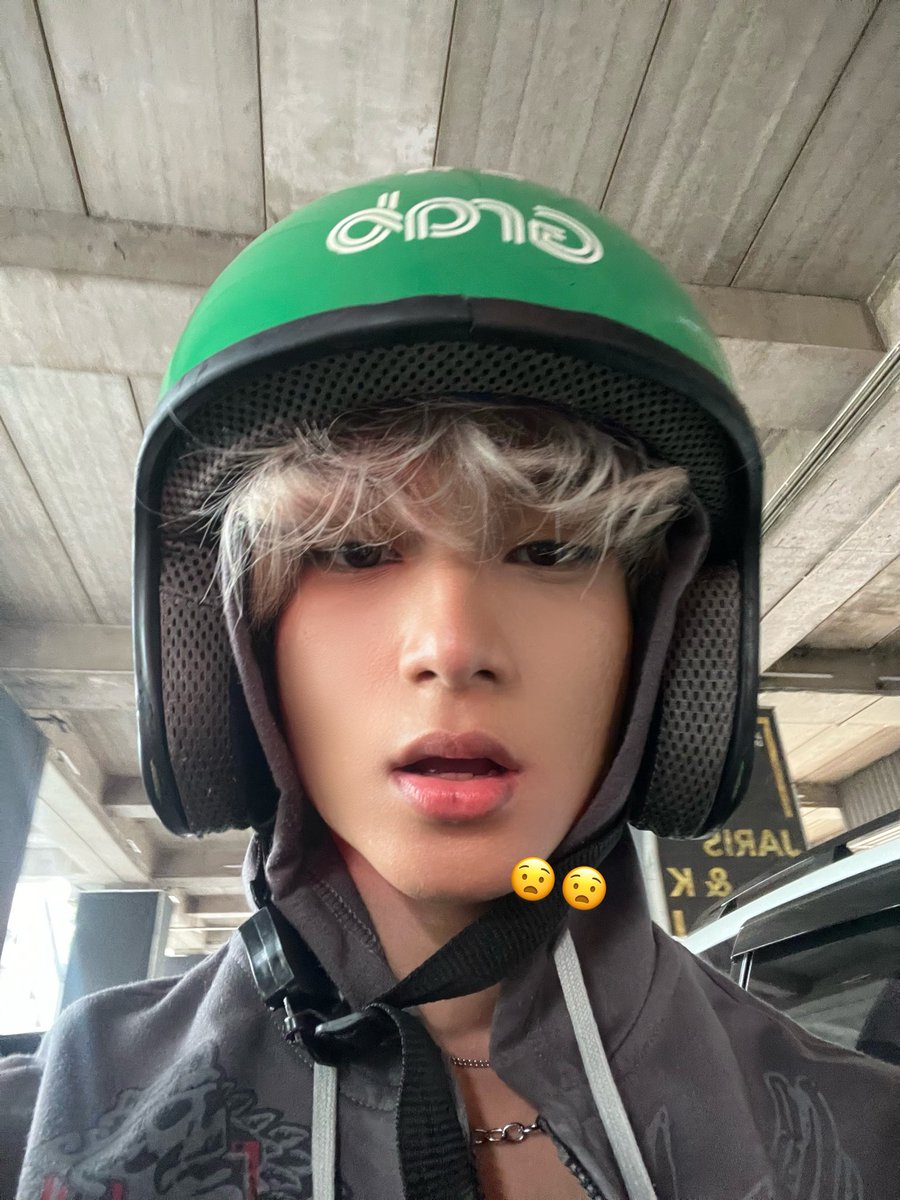 eyoyoyon (@eyeonie) / Posts / X