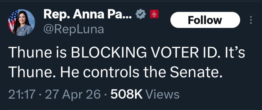 luluHru tweet media