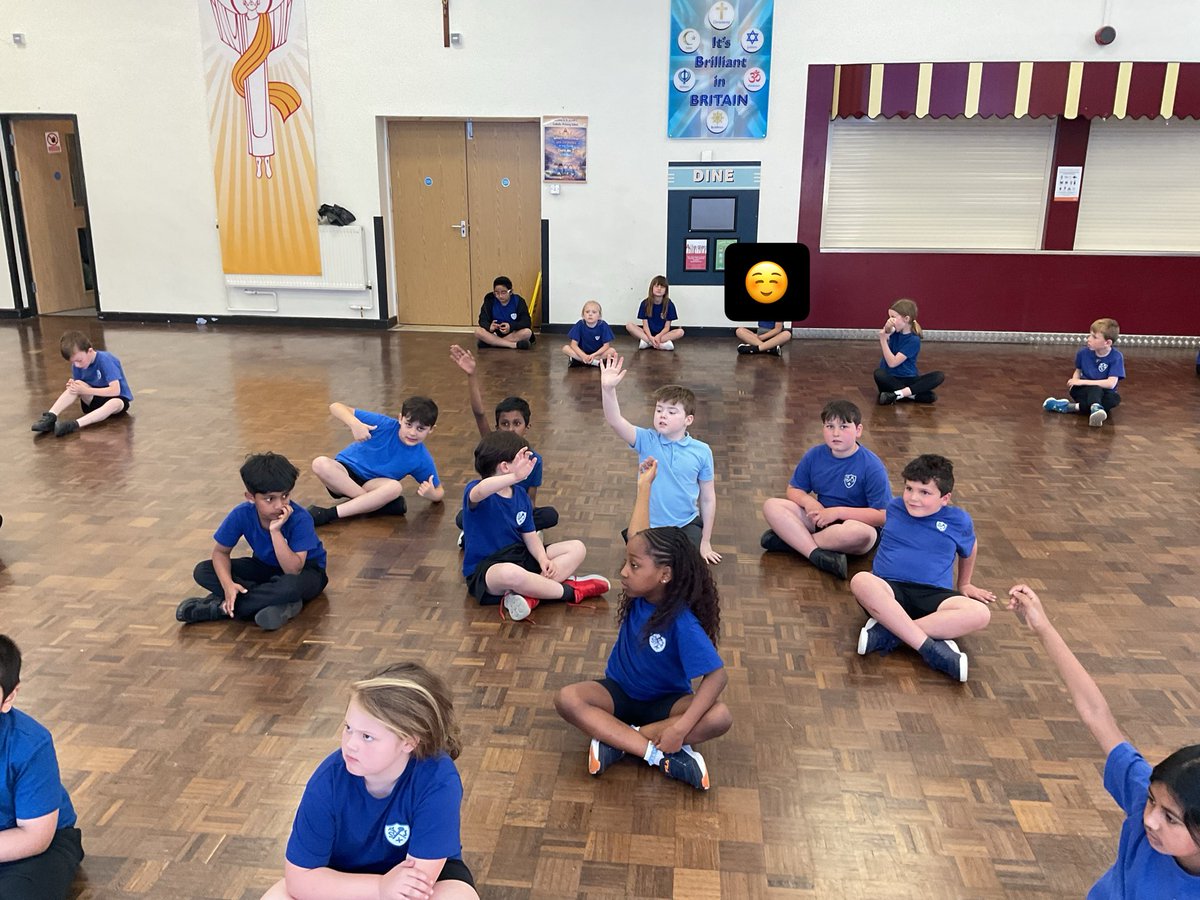 StJosephsCP's tweet image. In PE 3R have been focussing on their jumping. Taking off and landing on two feet #PE #Active60