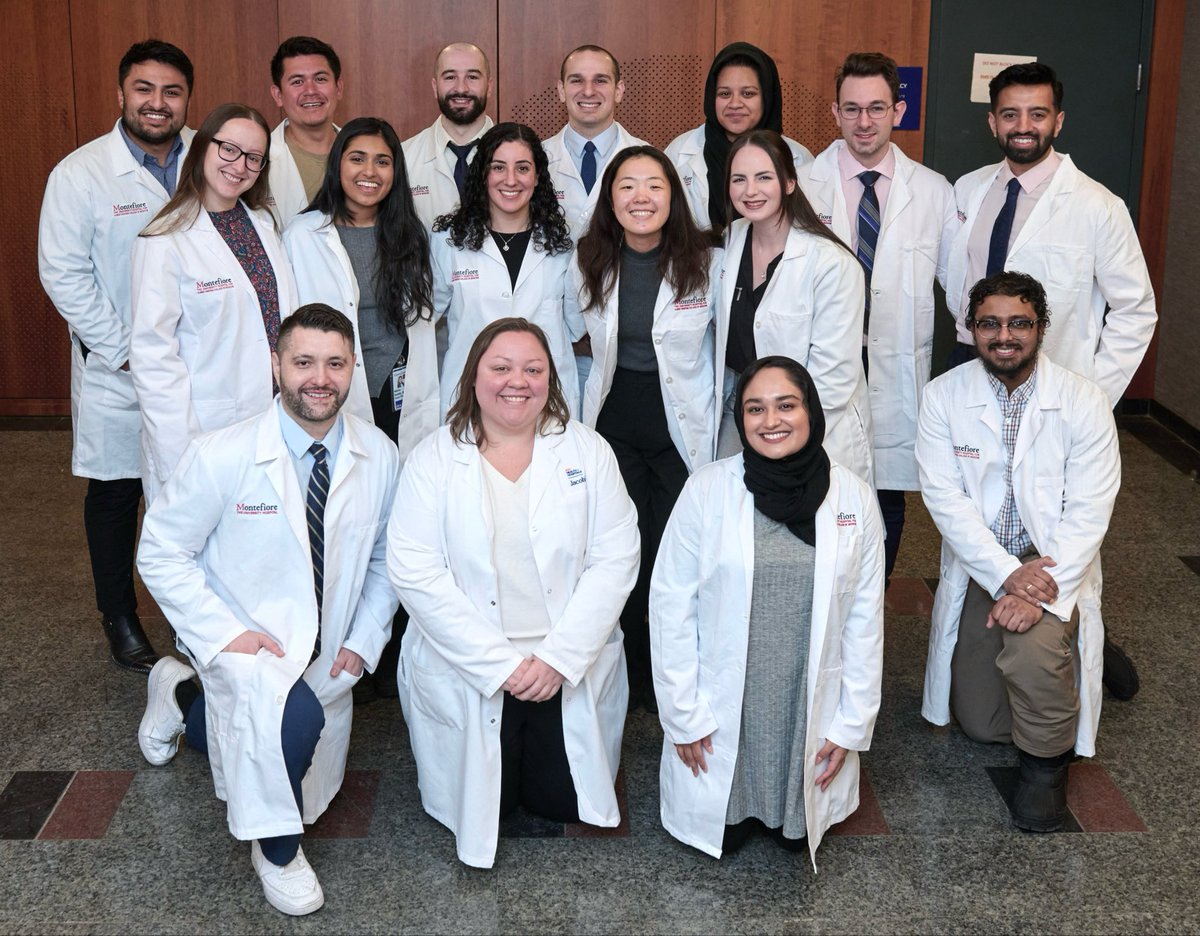 EnriqueMrtinez's tweet image. Gearing up to PGY-4, couldn’t be more excited to heads toward last year of training. Time to start looking for jobs! #grateful #EMbound #emergencymedicine