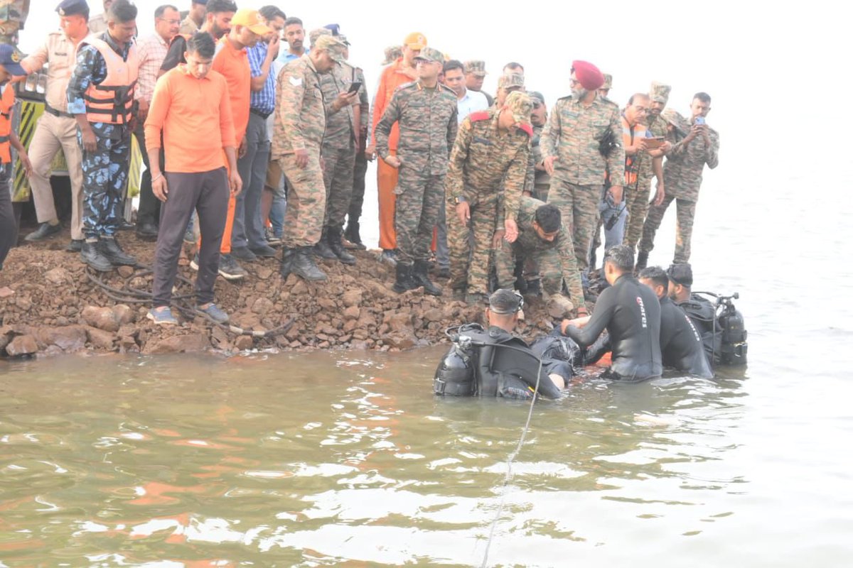 Aditya Raj Kaul tweet media