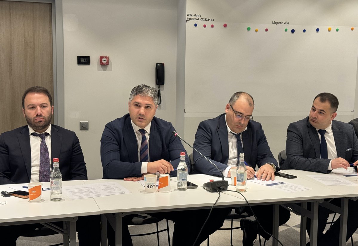 PRWB__NGO's tweet photo. The “Protection of Rights without Borders” NGO presented the findings of its study, “Overview of Disciplinary Proceedings Against Judges in 2025,” in Yerevan.

More at https://t.co/paHatQPCKF https://t.co/hC3NbP9iXE