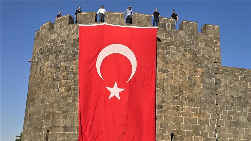 Lobi Türk tweet media