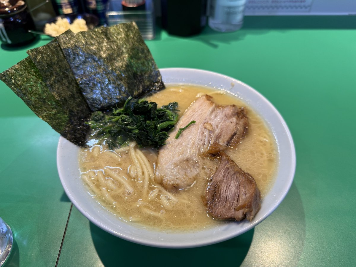 るい🍵 tweet media