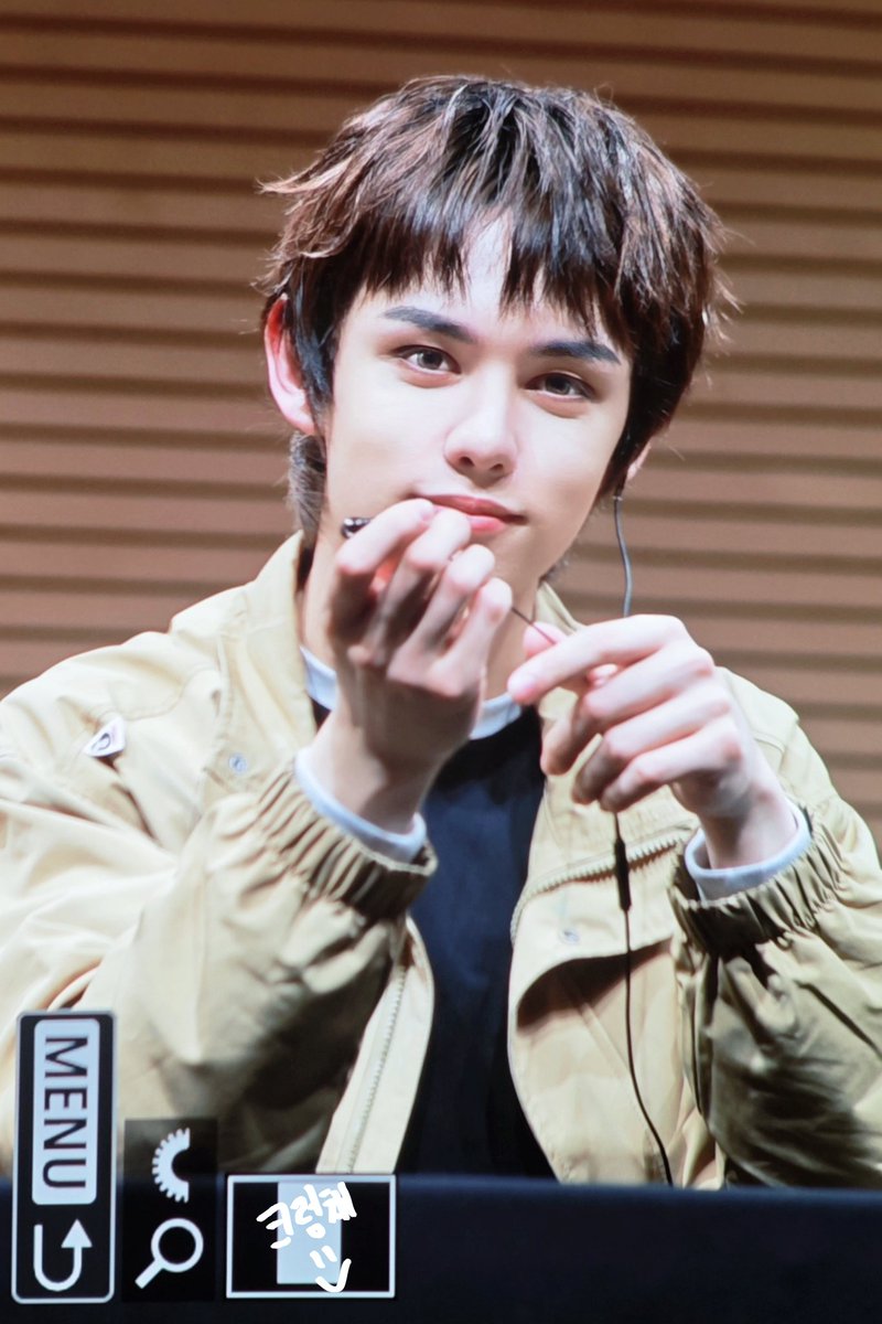 DrumSticks_0627's tweet image. 260501 케타포
#CRU #크루 #AxMxP #에이엠피