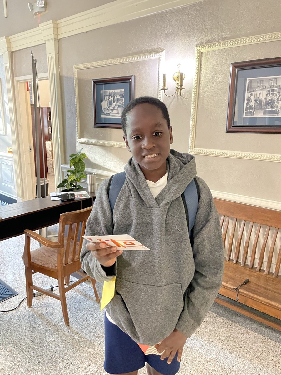 HPCS_Library's tweet photo. The winner of checking out the most books in any elementary school this school year is at our school! Congratulations! 💙 @HPCS_TN https://t.co/SUgnXPxPnq
