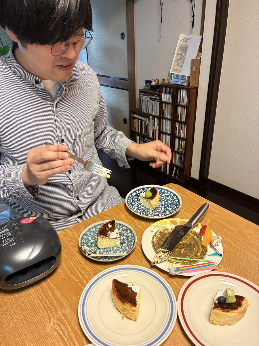 きつねのトンプソン tweet media