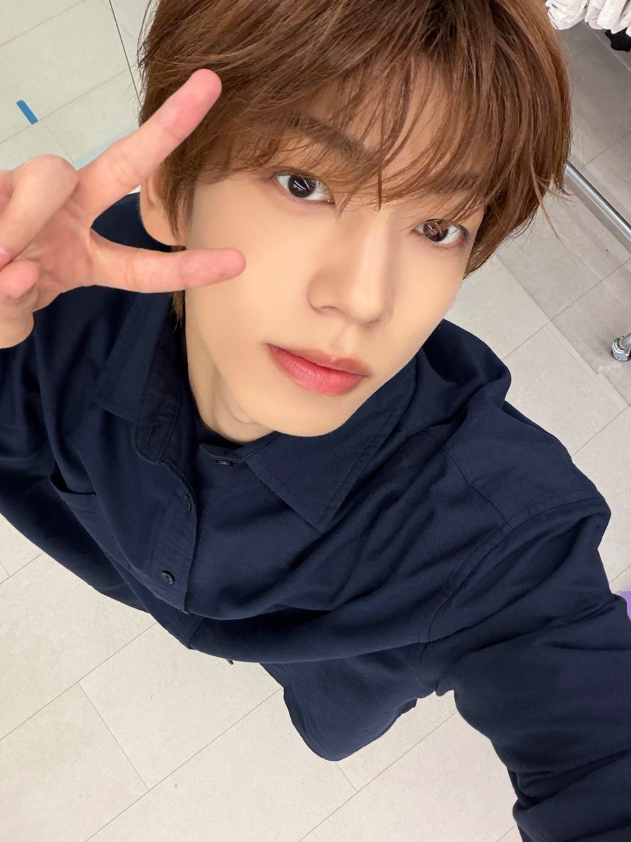 MEMBERS_8TURN's tweet photo. 💙✌️💙

#8TURN #에잇턴 #エイトターン
#해민 #HAEMIN #ヘミン https://t.co/7YtbgGatS2