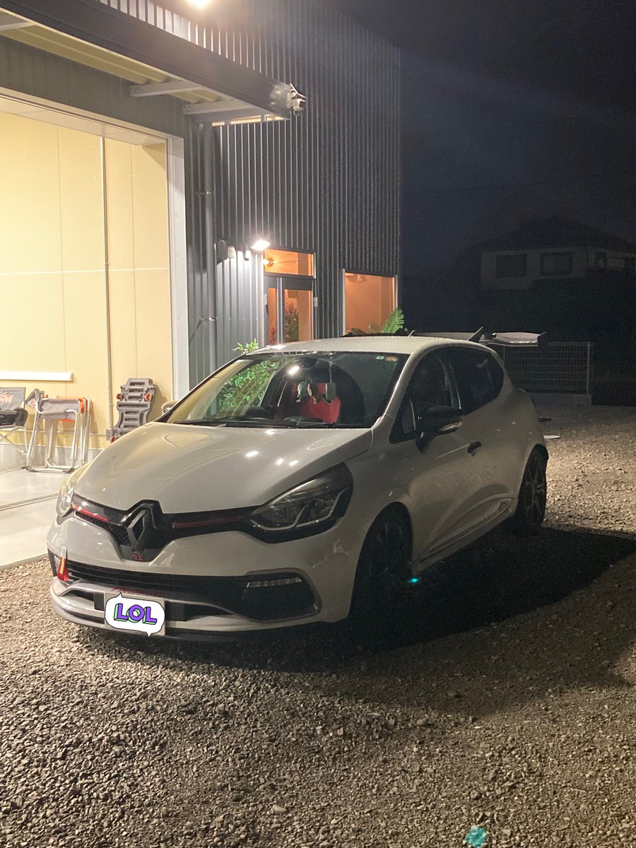 tkd_RM5M1's tweet image. クソデカGTウイングつきました。

#Renault #Renaultsports #Clio4rs
#ルノー #ルーテシアrs
