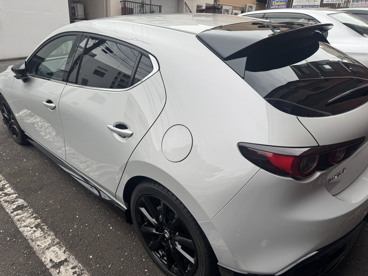 maru_m3f's tweet image. MAZDA3ファストバックでいっちゃん好きなの、この角度から見るCピラー🤤
この車でしか味わえないヌルテカ感ここにあり👍

#MAZDA3
#MAZDA