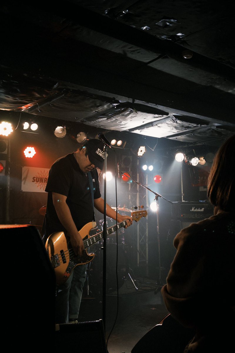 s_live_coffee's tweet photo. パイン/SUNRIZE pre
『両国狂騒』
両国SUNRIZE
#ROCKSTOCKMAGAZINE
#Noel
#RESTART
#THREEQUARTER
#YOUTH26
しごおわダッシュで両国!見たかったバンド観れて、残りの連勤頑張れそう!!🔥 https://t.co/8DiDzBaRmV