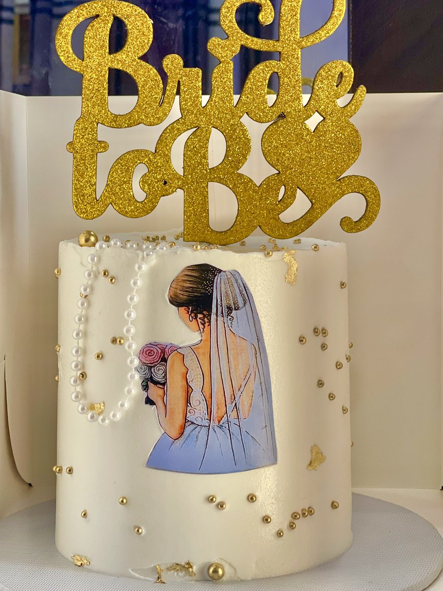 stargirl_hills's tweet photo. My childhood friend will be getting married tomorrow 🥹❤️ 

Just made her bridal shower cake! I’am so emotional because we have always talked about her big day

My girllllllllll is going to be a full chic wife 🥹❤️ @Favoritequeen45 https://t.co/xYlOnH7YkW