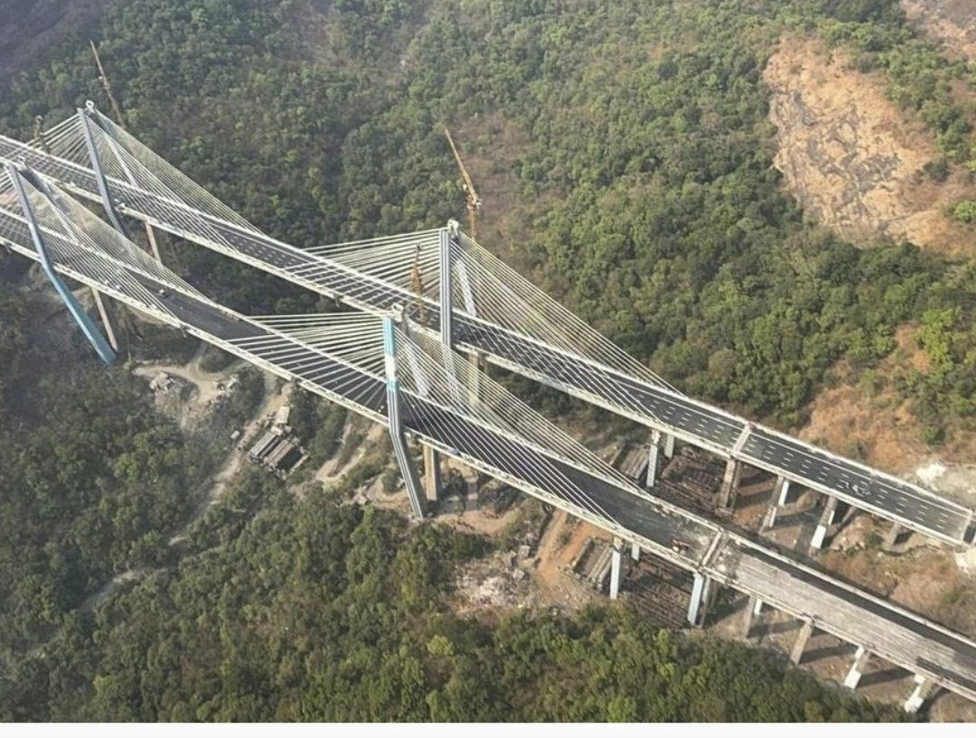 Sanam83_'s tweet photo. Opening new routes to opportunity
The Missing Link drives change
#DevabhauMagicLinksEway #DFConnectsMissingLink
https://t.co/Mvdgas4EsG