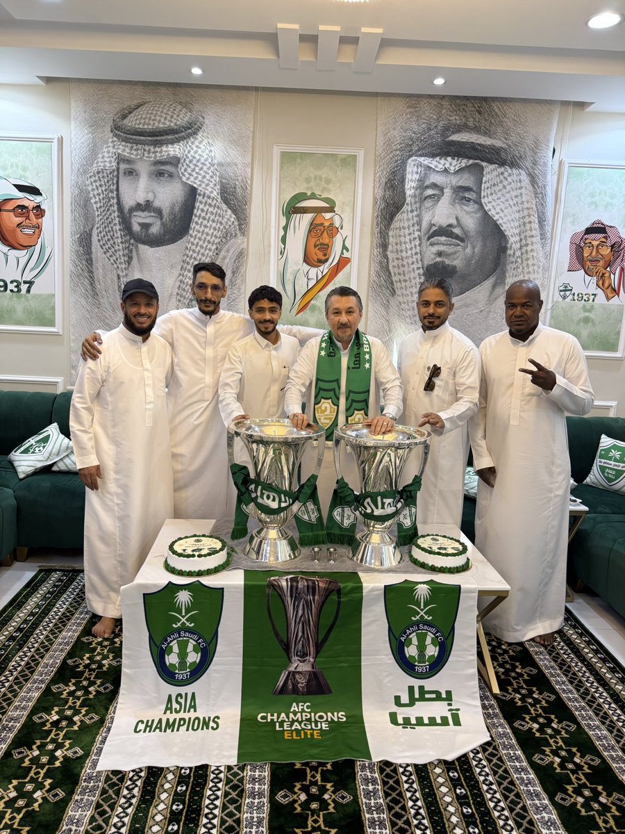 khalid_al36aa's tweet photo. في الرأس وتوووووووجع 🏆🏆💪🏻🔥💚 https://t.co/iwDET1fXTC