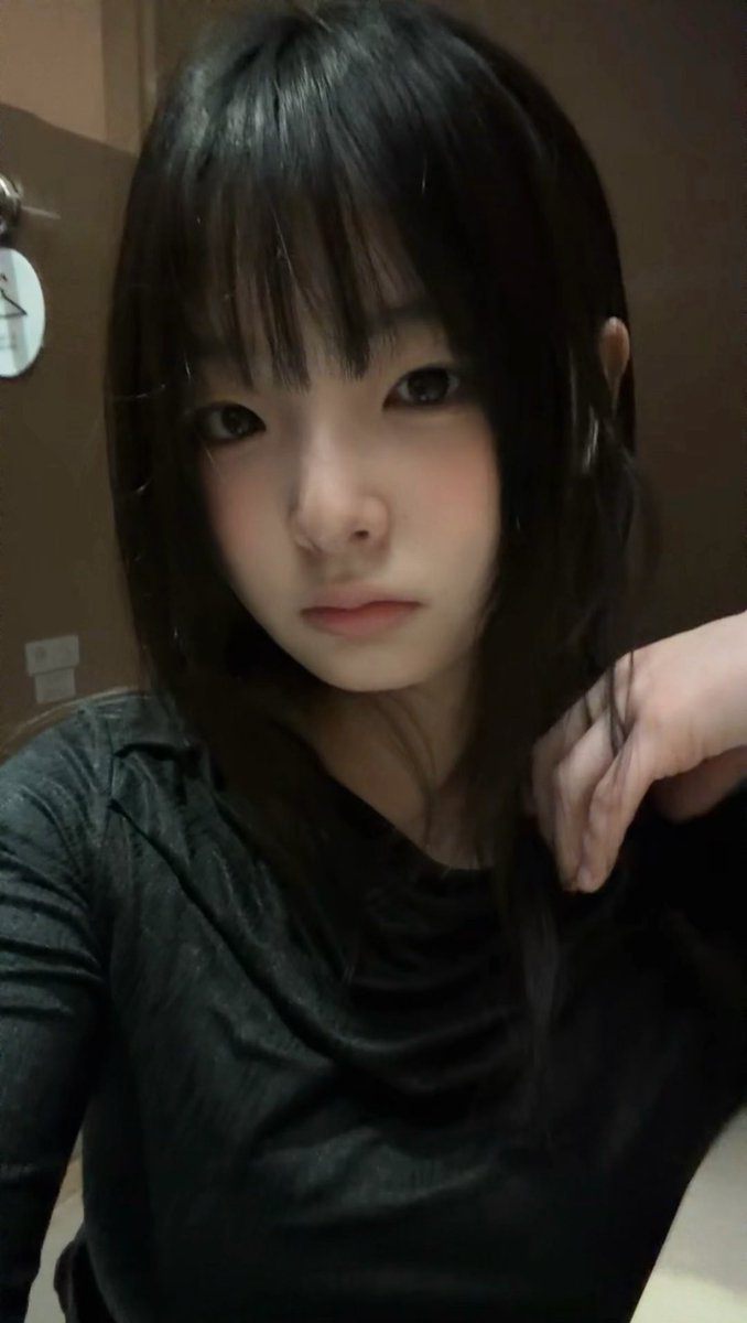 듀 tweet media