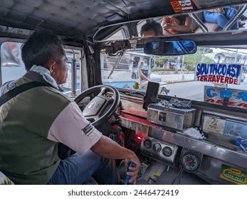 Sila, tayo ay nagtitiis sa init ng araw, sumusuong sa ulan at baha, nagtitiis sa alikabok at usok, nagpapakahirap pumasok at nagtatrabaho araw-araw para lang sumahod/kumita.

Samantalang si Bato, hindi pumapasok ng 5 buwan pero sumasahod pa rin ng P293,000-P334,000 kada buwan.