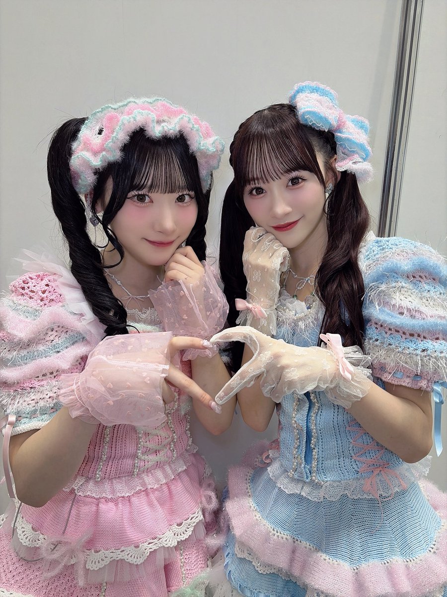 めみ tweet media