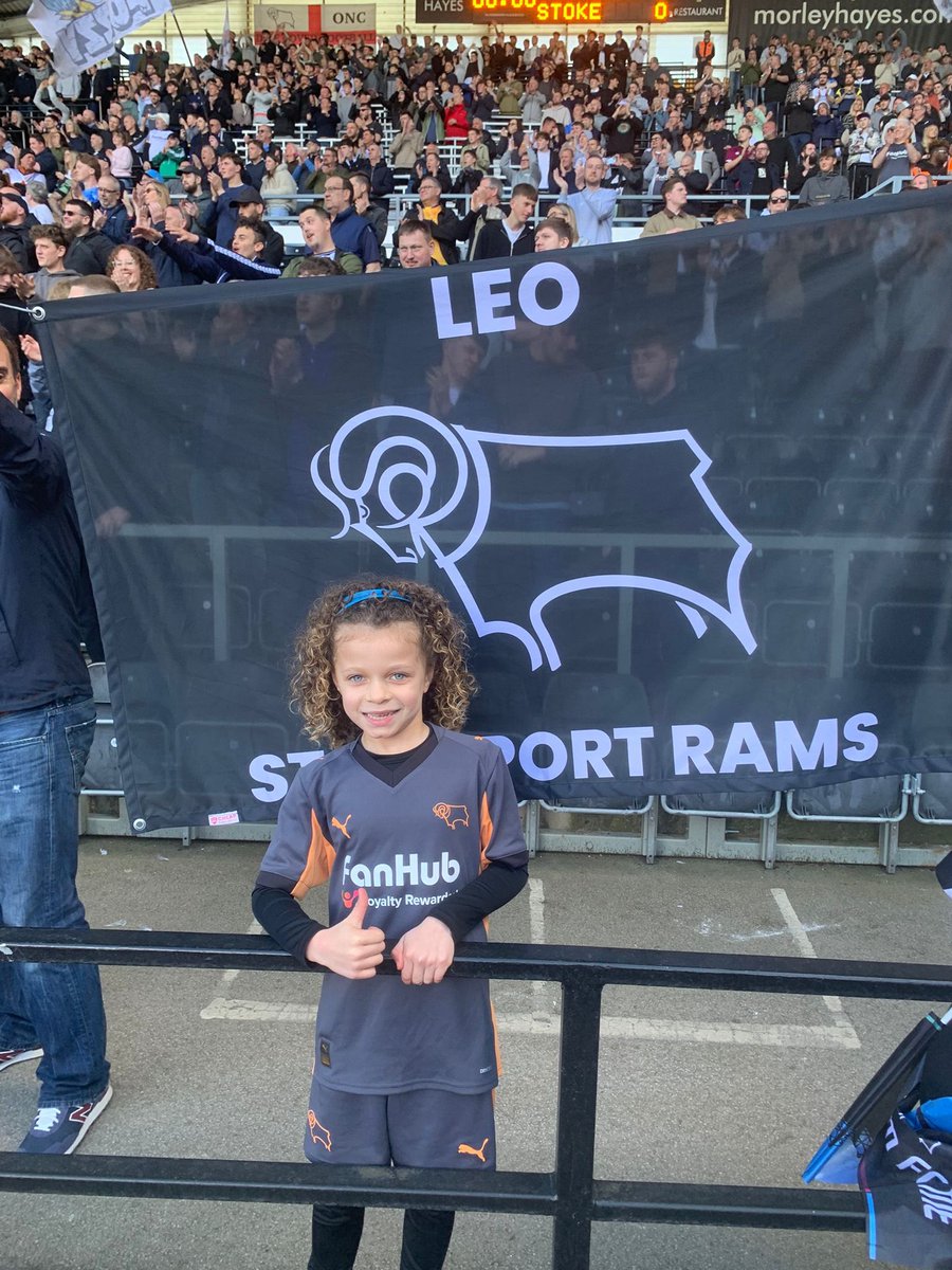 BrianCope3's tweet photo. #DCFCMatchday https://t.co/SaEkOQIhwj
