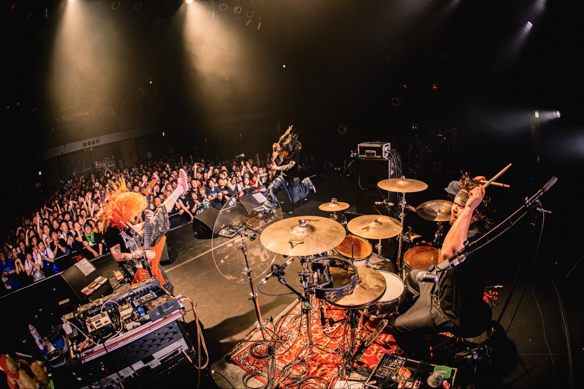 Dizzy Sunfist tweet media