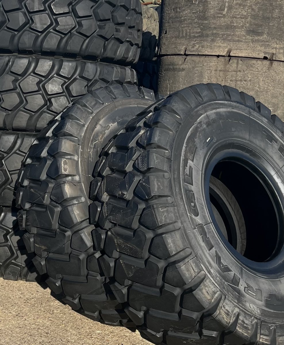 vaculug's tweet image. Protect your uptime with the Triangle TB516...⚡

The TB516 is built to handle the harshest environments. From its aggressive tread for maximum traction to its impact-resistant casing, it’s the versatile choice for loaders and dozers across the UK.

#vaculug #triangle #tyres