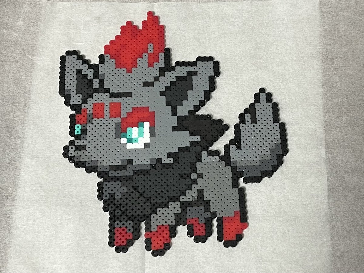 gil_craftfleet's tweet photo. ゾロア

久々にアイロンビーズ引っ張り出してきたけど楽しいね https://t.co/VhXA6eVc3b