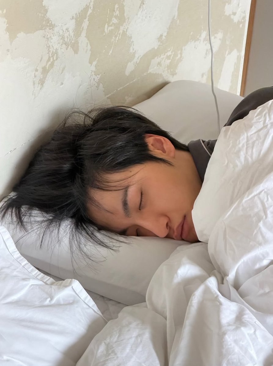 Everything Seonghwa tweet media