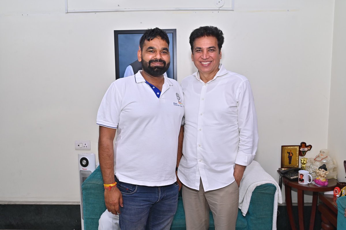 devendrayadvinc's tweet photo. प्रदेश कांग्रेस कार्यालय में आज अपनों का साथ मिला।
इस सफल 2 साल और आपके विश्वास के लिए दिल से आभार। https://t.co/fcVSW5ryai