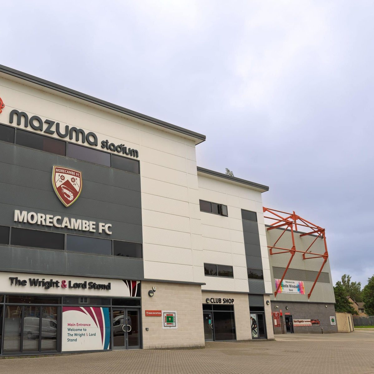 MorecambeFC's tweet image. The Club Shop is open tonight from 17:00 until 19:00 for 2026/27 season ticket purchases.

So if you’re looking to get sorted for the new campaign or pick yourself something up in our kitman sale, come on down!

#UTS 🦐
