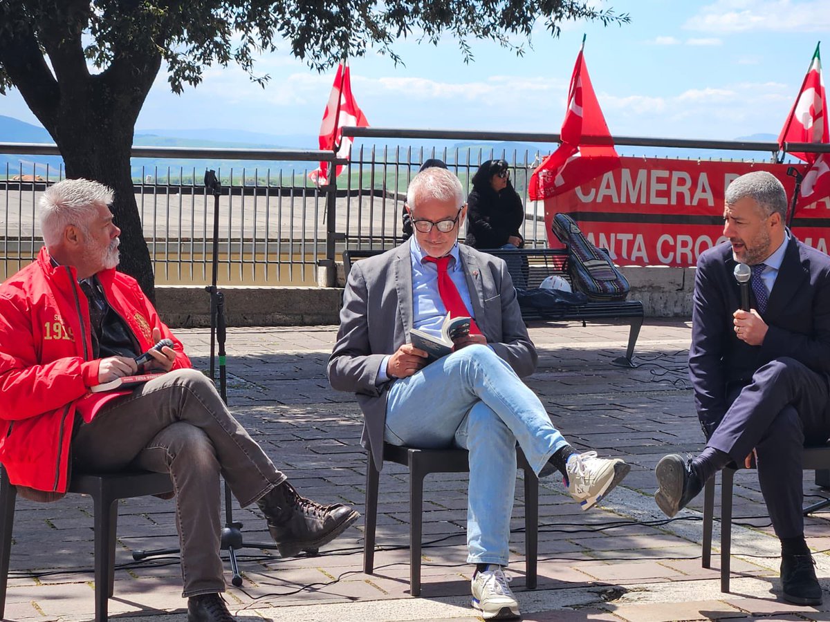 Arturo Scotto tweet media