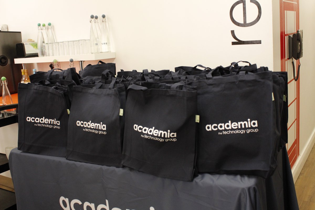 Academia Group tweet media