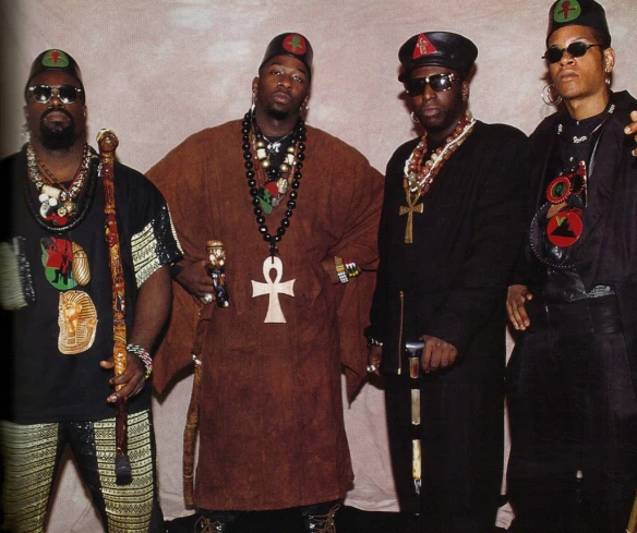 ham_snadwich's tweet photo. @BadHabbits82 @MrChuckD @willmenaker Disagree that she's dressed like X-Clan, but I would like to see it https://t.co/PyzKWXgDOC
