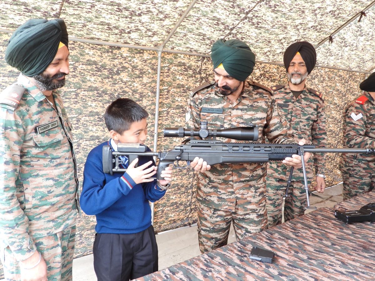 SikkimMedia's tweet image. Indian Army marked the 1st anniversary of #OperationSindoor at Menchuka, Arunachal Pradesh, engaging students &amp;amp; locals.

The event showcased operational insights, weapons display &amp;amp; strengthened civil-military ties, reaffirming commitment to national security, readiness &amp;amp;