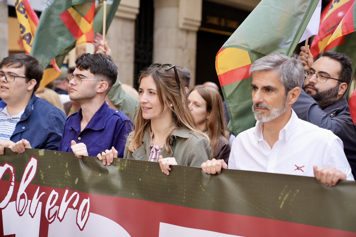 Los jóvenes lo tenemos claro: 

¡OBRERO Y ESPAÑOL!