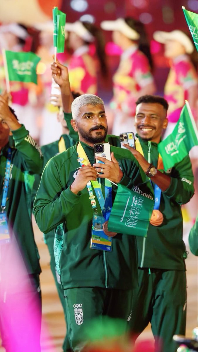 mo_alajmi22's tweet photo. الحمدلله يارب من اول مشاركة في اولمبياد اسيا حققنا البرونزية 🥉🇸🇦💚 

ماهي الا البداية و نوعدكم بالمزيد باذن الله ☝🏼 https://t.co/CkBYPcn3WE