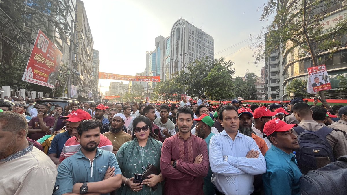 _roknuzzaman_'s tweet photo. বিএনপি চেয়ারম্যান ও প্রধানমন্ত্রী জনাব তারেক রহমান এর বক্তব্য | ১ মে আন্তর্জাতিক শ্রমিক দিবস উপলক্ষে বাংলাদেশ জাতীয়তাবাদী শ্রমিক দল আয়োজিত ‘শ্রমিক সমাবেশ’।

#শ্রমিকসমাবেশ #PM #TariqueRahman #BNP https://t.co/EnHPHqw7So