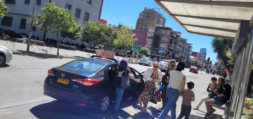 louisdegrange's tweet photo. Hoy viernes 1 de mayo, día del trabajador. Feriado "irrenunciable" para muchos... Pero hay quienes trabajan desde temprano en el transporte público (mayor y menor), en todas las regiones del país, para que las ciudades sigan moviéndose. A todos ellos muchísimas gracias 🚍🚇🚅🚖 https://t.co/ijlQNcAyL2