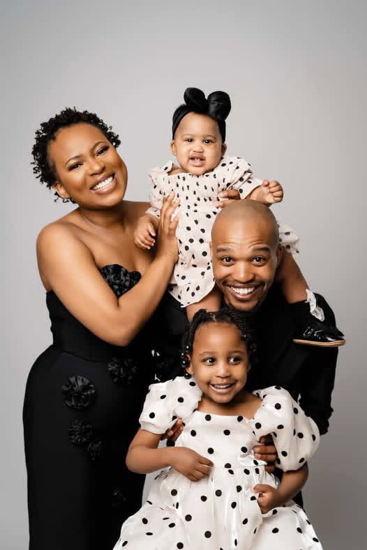 ExpatSouth's tweet image. Hello Expat South Africa 🇿🇦 

Meet Michelle Maseko from East Rand , South Africa and currently based in London, UK 🇬🇧 

HER STORY……

#ExpatSA
#London
#SouthAfrica
#EastRand
#UK
