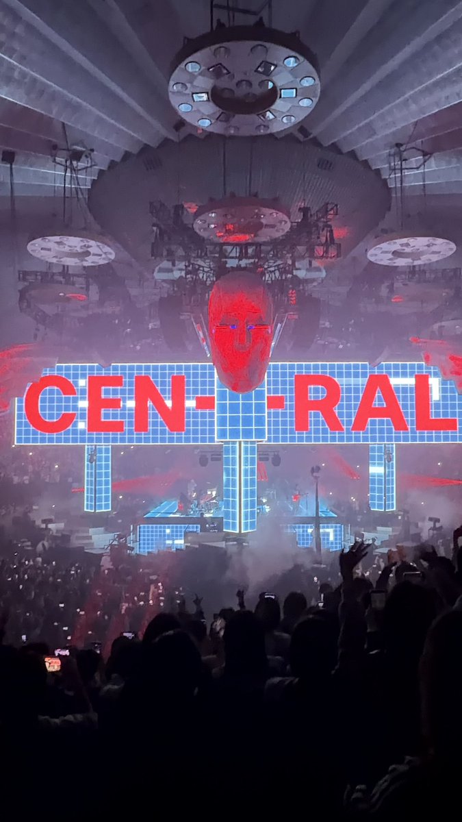 スタンドやけどドセンターー🤩
良席でした❤️💙
#KingGnuCENTRALTour2026