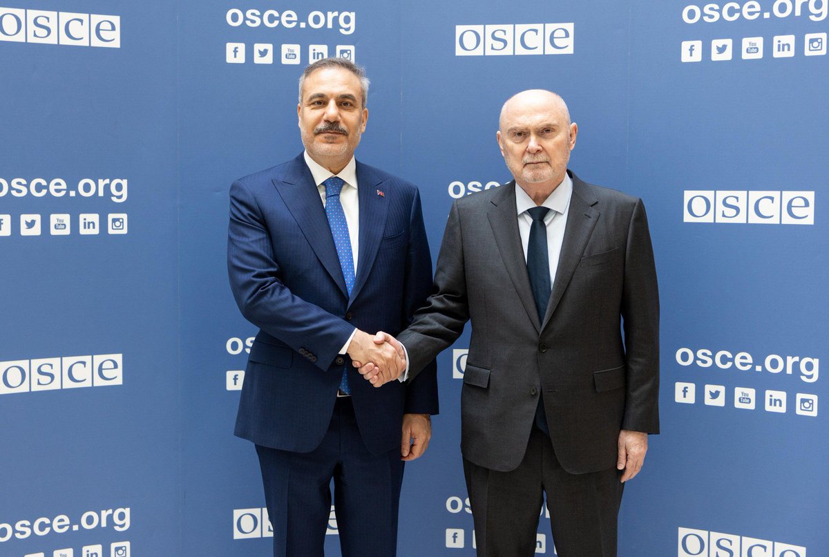 Feridun H. Sinirlioğlu tweet media
