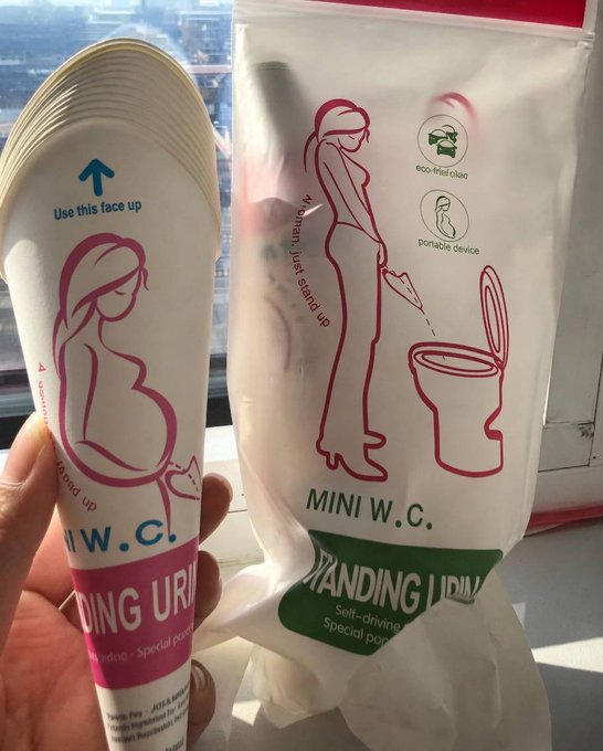 AsiaNews_FR's tweet photo. On découvre des invensions tous les jours ...
Un entonnoir urinaire féminin permettant d'uriner debout dans les toilettes publiques sans contact avec la cuvette, pour plus d'hygiène. RT lounoiree https://t.co/By25eeULan