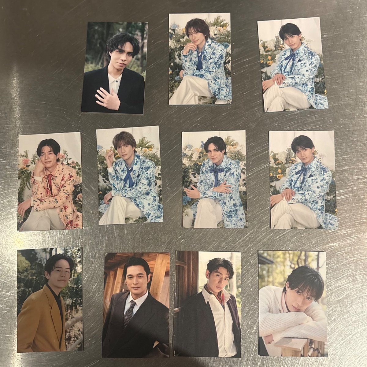 ars0226ex's tweet photo. SHOW-WA&amp;MATSURI
ジューンブライド トレカ
交換お願いします。

譲　写真のもの
求　🟦🧡　
生写真でも大歓迎
まとめ交換も大歓迎

5/3、5/23、5/26、手渡し交換希望です。

#MATSURI交換 #MATSURI譲
#SHOW_WA交換 #SHOW_WA譲 https://t.co/p5k0D1Q36j