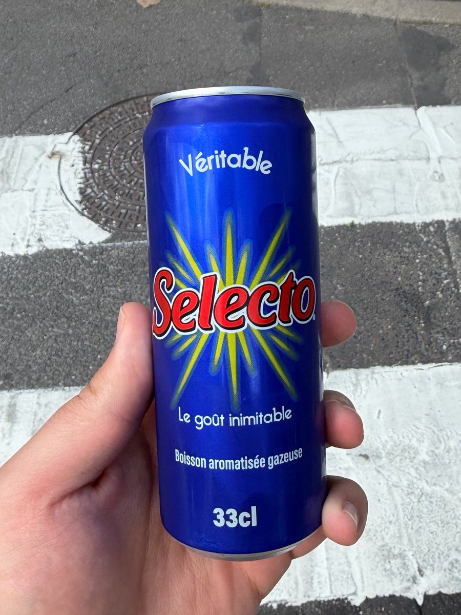 SELECTO tweet media