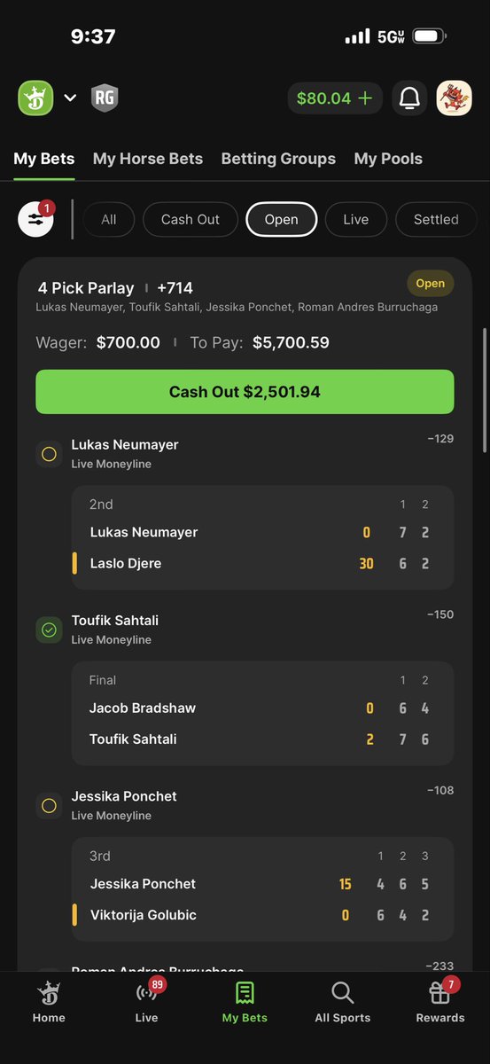 KingBreeze877's tweet photo. If this hits im giving away a few hundred. LIKE SHARE REPOST COMMENT HAPPY FRIDAY #Gambling𝕏  #Draftkings https://t.co/m24E4umB2p